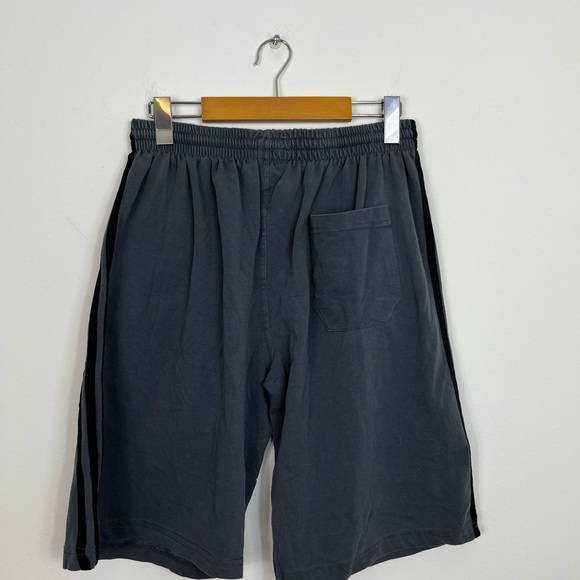 Vintage Charcoal Gray Adidas Sweat Shorts Sz XXL - Picture 5 of 5